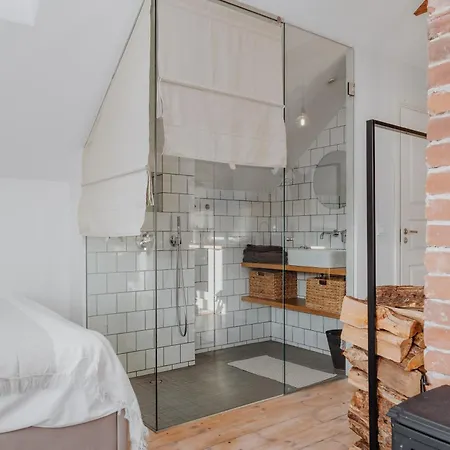 דירה By The Sea הפסלאו